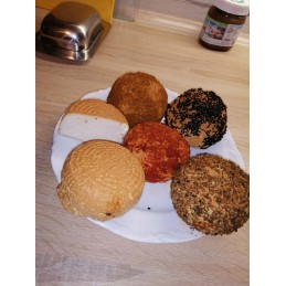 Naminė rūkykla, gili keptuvė, kuras, medžio drožlės