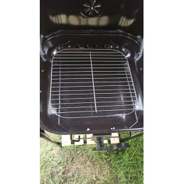 Kvadratinė medžio anglies kepsninė