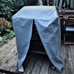 Galimos spalvos: pilka, juoda, smėlio, ruda, letenėlės.