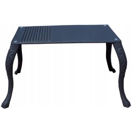 Ketaus grotelių plokštė pagaminta iš aukštos kokybės ketaus.