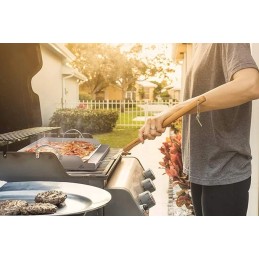 Stačiakampio formos nerūdijančio plieno plancha keptuvė, skirta daugeliui dujinių ir anglinių grilių (58,4 x 40,6 cm)