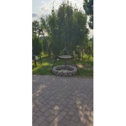 Grilis su židiniu „du viename“.