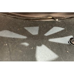 Grilis anglimis su dangteliu, grotelės 71x34,5cm