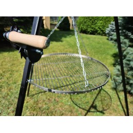 Sodo trikojis grilis su nerūdijančio plieno grotelėmis