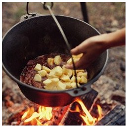 Originalus vengriškas ketaus katilas, emaliuotas vidus ir išorė, 10l