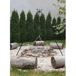 Grilis laužui, sodo trikojis, sodo laužavietė, fi70 grotelės