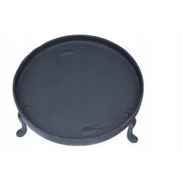 Sodo židinys pagamintas tik iš ketaus.