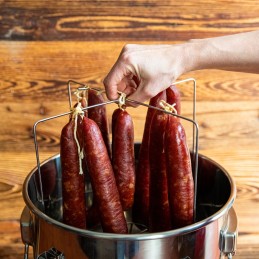 Namų rūkykla ant viryklės puode su 5 kg brovino