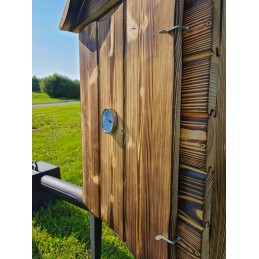 Vienkamerė rūkykla su kūrenamąja lentyna