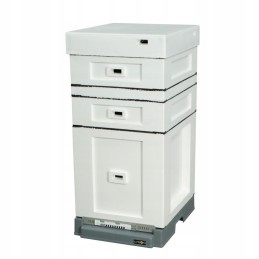 Išplėstas Varšuvos avilys aukštu, higienišku plastikiniu dugnu