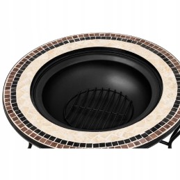 Židinio dubuo sodui terasoje su židiniu