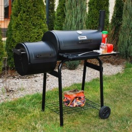 Didelė anglinė sodo kepsninė su rūkykla ir dangteliu ant 2 Kaminer ratų