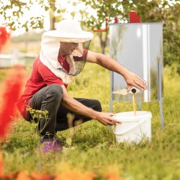 RANKINIO PASUKIMO RADIALINIS MEDUS EXTRAKTORIUS 4 RĖMŲ MEDUS CENTRIFUGRIS