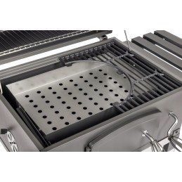 Anglies grilis su didelės talpos dangteliu ant ratukų, plačiomis lentyninėmis grotelėmis