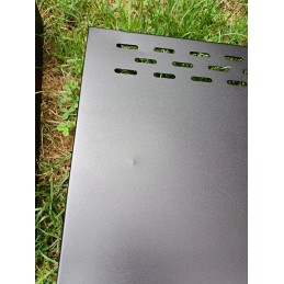 Grilis su anglimis su dviem bbqchef™ lentynomis