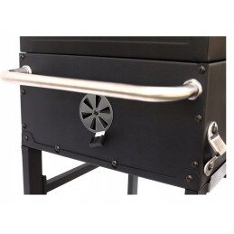 Sodo kepsninė su anglimis su ketaus grotelėmis ir termometru, dengiančiu dvi dideles groteles