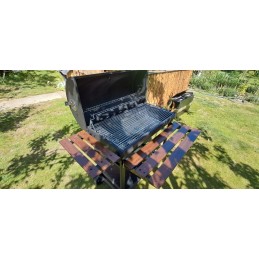 Sodo kepsninė su anglimis, 2 chromuotos grotelės, 2 lentynos, peleninė, plieninis termometras