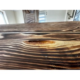 Dviejų kamerų medinė sodo rūkykla su kaminu