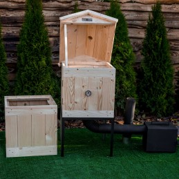 Didelė medinė sodo rūkykla