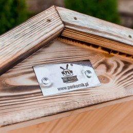 Didelė medinė sodo rūkykla