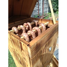 Didelė medinė sodo rūkykla