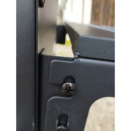 Ketaus medžio anglies grilis, didelės, stabilios grotelės su ratukais ir lentynomis, dangtelis