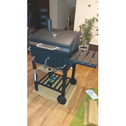 Didelė ketaus medžio anglies kepsninė, stabilus dangtis, nemokamai