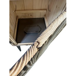 Dviejų kamerų rūkykla su kūrenamąja lentyna