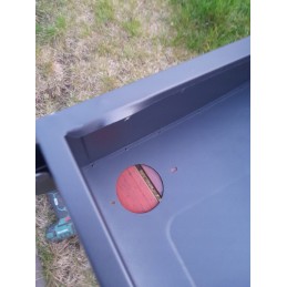 Didelės anglies kepsninės, ketaus, stabilios grotelės su ratukais ir lentynomis, dangtis