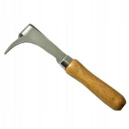 Nerūdijančio plieno kaltas su barstytuvu, medine rankena