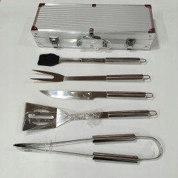 Dovanų rinkinys aukščiausios kokybės priedai BBQ grilio įrankių lagaminas