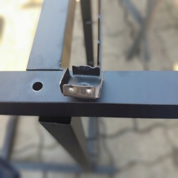 Apvalios anglies kepsninės ant ratų su dangteliu – apvalios