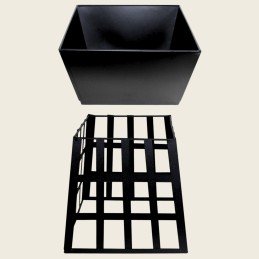 Sodo vakarėlių židinys sodui ant krepšelio kelionei į Neapolio sodo puošmeną