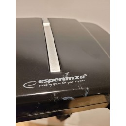 Sumuštinių keptuvė, kuri itin praverčia virtuvėje.