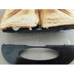 Sumuštinių keptuvė, kuri itin praverčia virtuvėje.