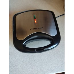 Sumuštinių keptuvė, kuri itin praverčia virtuvėje.