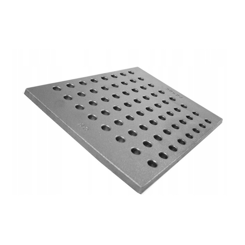 Pilkos ketaus židinio grotelės 22x22 iš Lenkijos ketaus liejyklos, aukščiausios kokybės, ilgaamžiškumo ir gaminio naudojimo truk