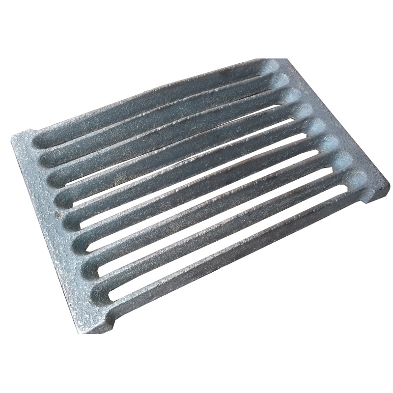 Lietuviško storio ketaus grotelės 29 5 x 19 5 Lenkiška liejykla