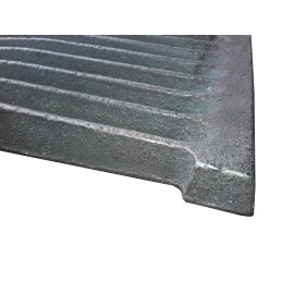 Lietuviško storio ketaus grotelės 29 5 x 19 5 Lenkiška liejykla