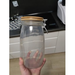 Stiklinis indelis / talpa 1500 ml su mediniu bambukiniu dangteliu + mechaniniu uždarymu + sandarikliu