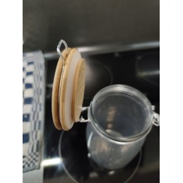 Stiklinis indelis / talpa 1500 ml su mediniu bambukiniu dangteliu + mechaniniu uždarymu + sandarikliu
