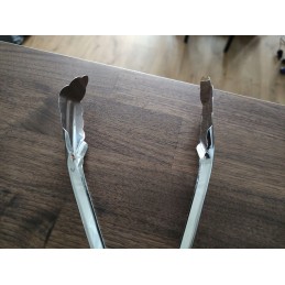 Ilgos virtuvinės žnyplės mėsai ir salotoms kepti