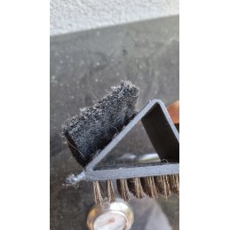 Ilgas grandiklis ir šepetys grilio grotelių valymui - 36cm