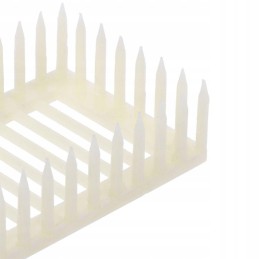 Kepurėlių izoliatorius bičių motinėlėms, avilio bitynui