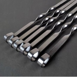 Ilgi plieniniai iešmeliai iešmams kepti ant grotelių