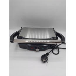 Nauja prekė su pažeista pakuote, įbrėžimais ant viršelio, trūksta originalios apsaugos folijos ir putų polistirolo pavidalu!