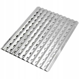 Perforuota grilio plokštė pagaminta iš nerūdijančio plieno. grotelės