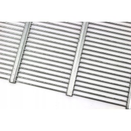 Netipinės horizontalios metalinės pertvaros grotelės, 380x380 mm