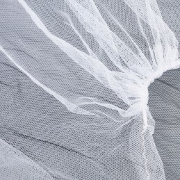 Balta bitininkystės kepurė, tinklelis aplink