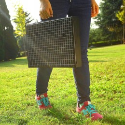 Martom anglies grilis 34 5 x 26 5 cm turistinis grilis su nešimo rankena